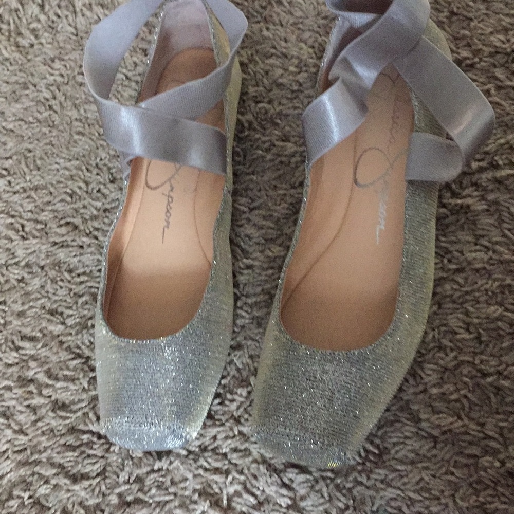 Shoes - Picture 2 of 3